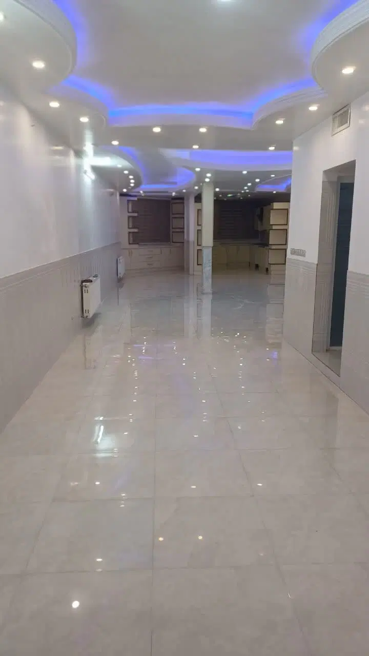 200متر دوخوابه دربست روی همکف