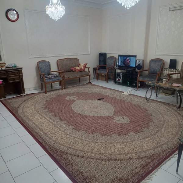 آپارتمان  ۷۸متری ۲خواب تمیز