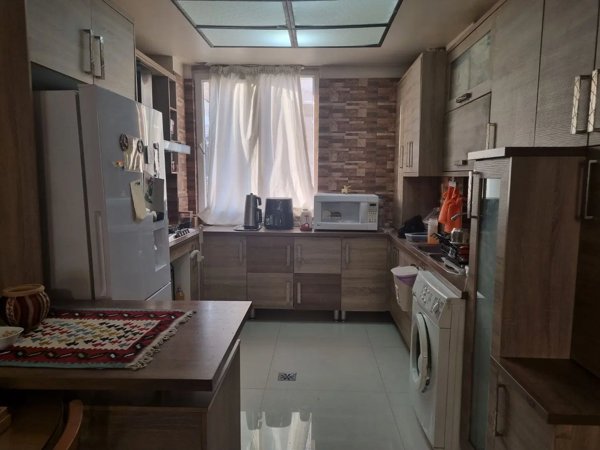 90 متر خوش نقشه فول امکانات امیرآباد
