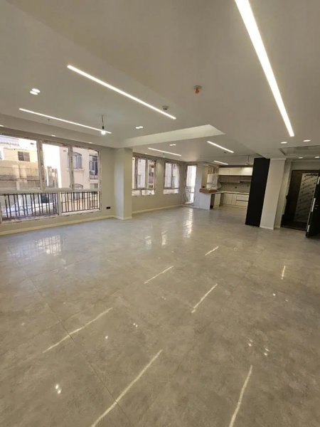 ۱۳۰متر(شکوفه عزیزی آسانسور پارکینگ انباری بالکن)
