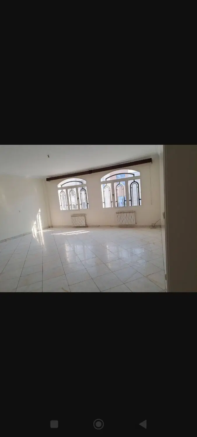 آپارتمان اجاره ۲ خوابه واقع در طرشت خ ناهید