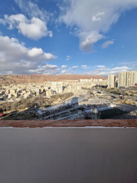 ۱۰۵ متر آپارتمان در گلکار