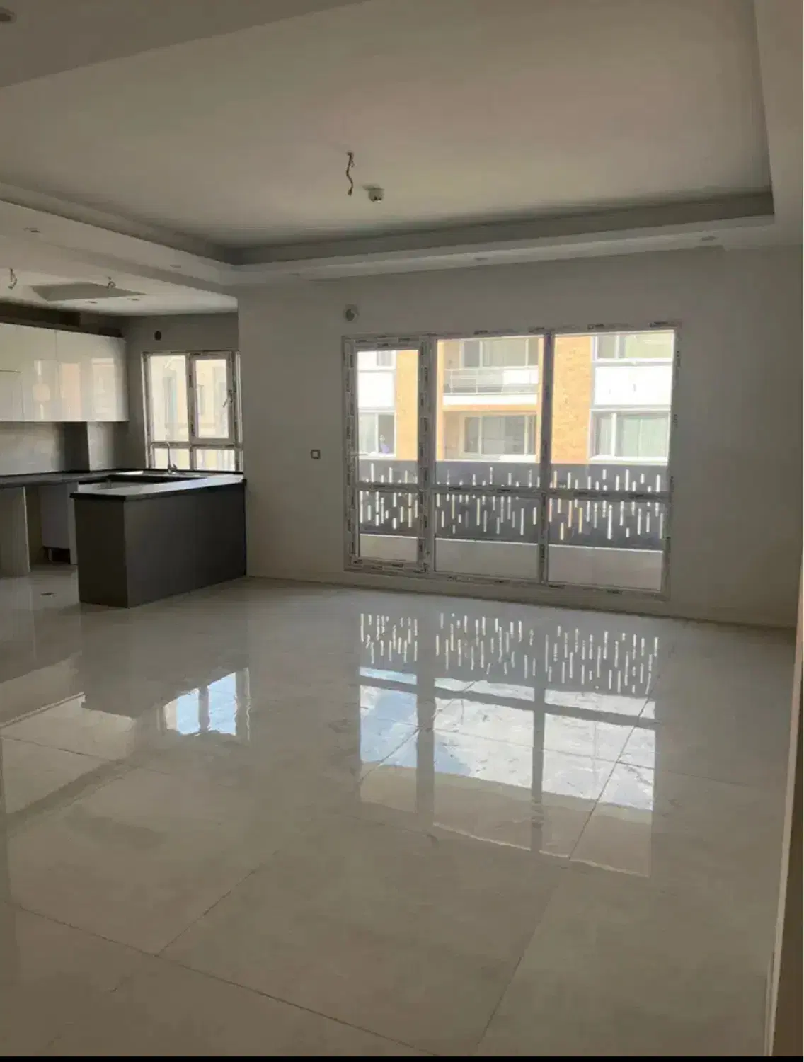 ۱۱۰ متر_دو خواب_فول امکانات قابل تبدیل