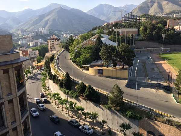 آپارتمان۱۰۷ متر ۲خوابه ویوی ابدی، روبروی دانشگاه