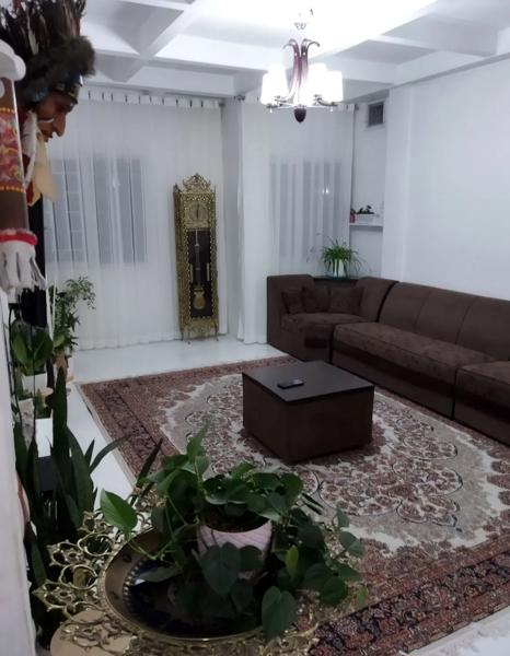 آپارتمان ۵۴ متری مجتمع امام خمینی