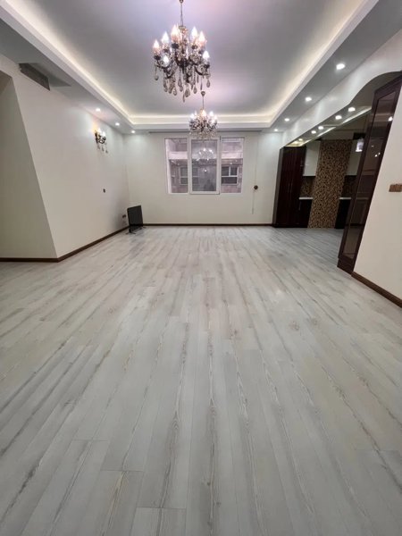 ۱۱۰ متر _ تراورتن _ بدون مشابه _ آلاله شرقی