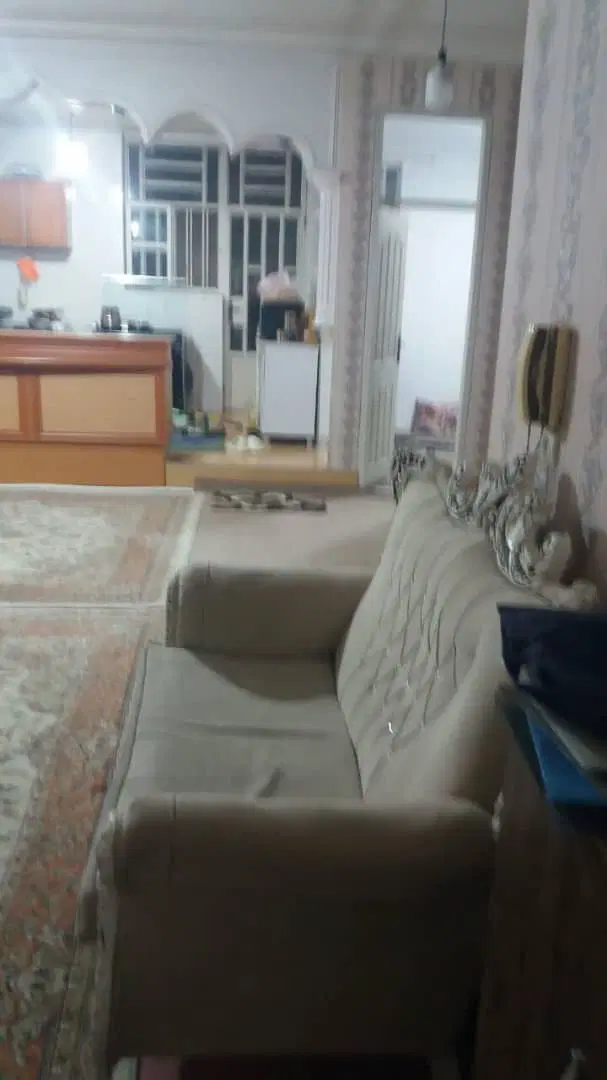 طبقه بالا ناصرخسرو میدان شمیران