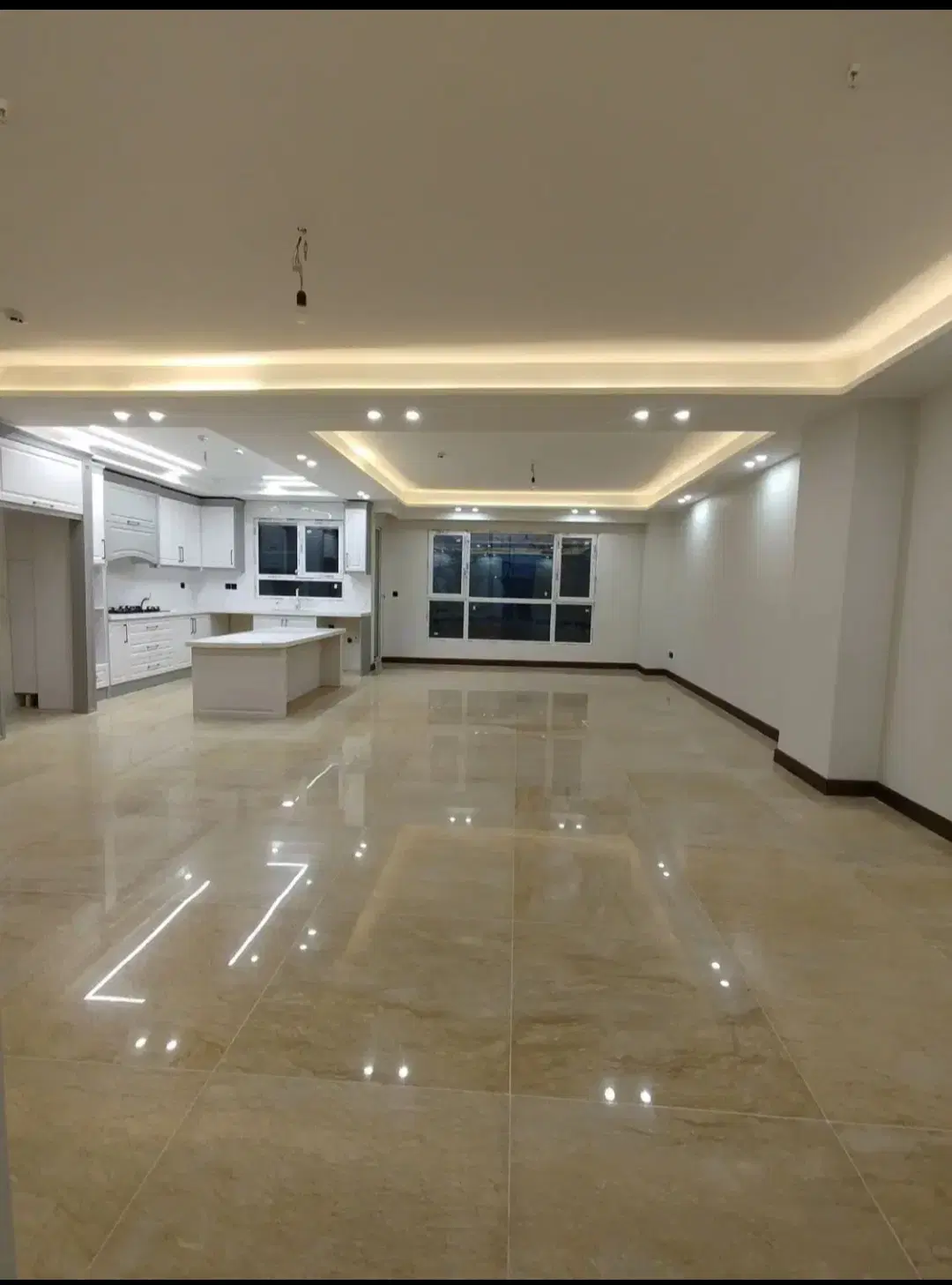 ۱۳۲ متری __ ۳ خواب __ تک واحدی یوسف اباد