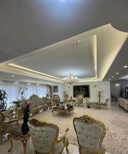 جردن_۲۷۰ متر_پنت هاوس_۴ خواب