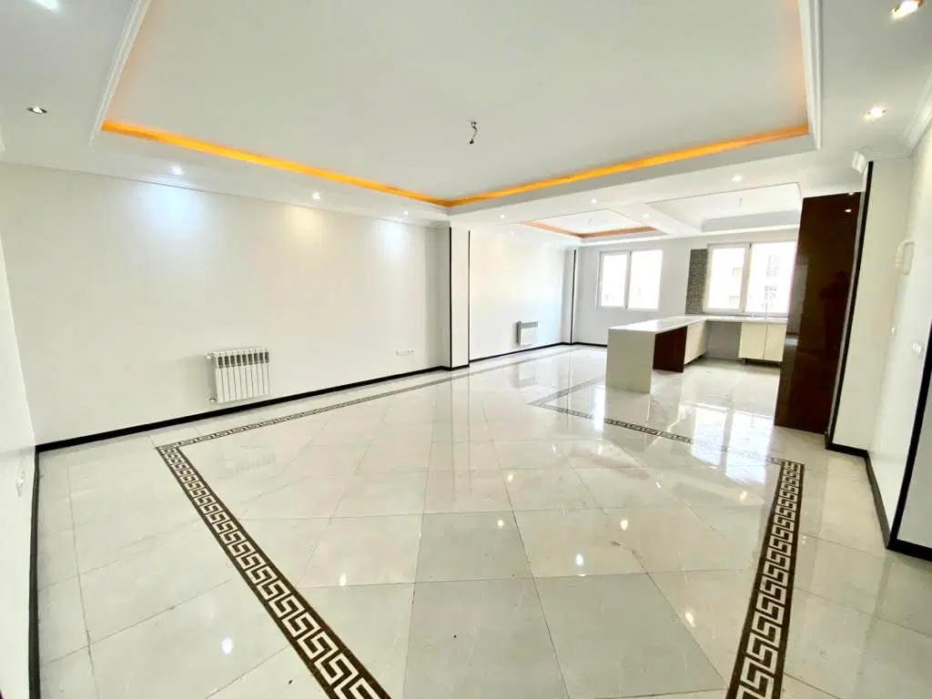 ‌110  متری دو خواب فول امکانات آفتابگیر