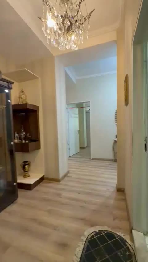 شیخ تپه نزدیک خیابان اصلی (باند پایین)