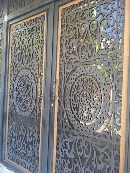 یوسف آباد ۶۸متر نقاشی شده