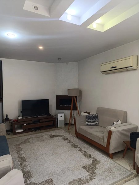 فروش66مترآپارتمان یک خوابه10ساله با همه امکانات