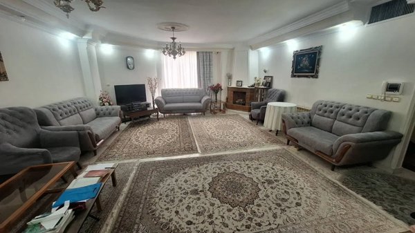 سعادت آباد 105متر 2 خواب غرق در نور