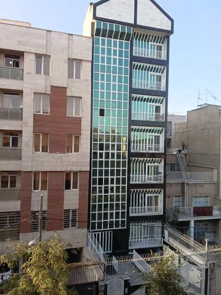 ۵۵متر فول امکانات جمالزاده شمالی با۲پارکینگ