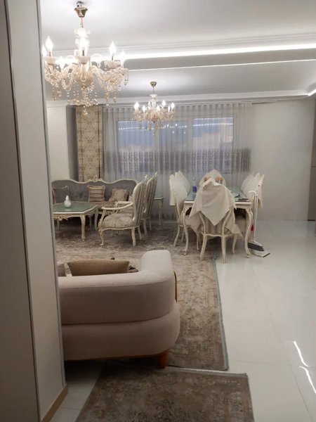 فروش واحد ۱۲۰متری ۳ خواب _ ۲بر نور _ پاسداران