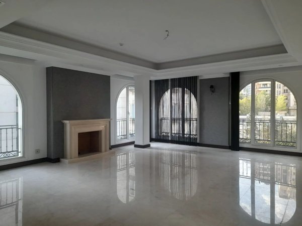 ولنجک ۱۴۰متر ۳خواب (۲پارکینگ سندی)
