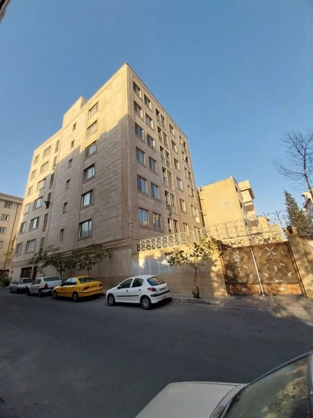 74متر دوخواب فول امکانات خیابان شادمان استوار