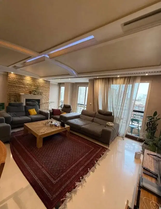 ۹۰متر دوخواب فول امکانات غرق نور،شادمان