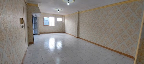 فروش۸۰مترسند۲خواب طبقه۳پارکینگ رودبارتان