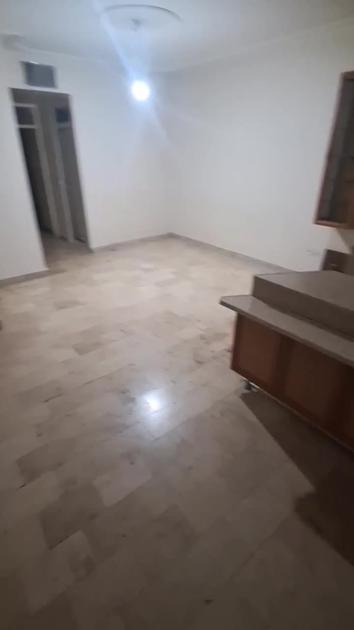 ۸۲متر کاشانی اباذر مقداد
