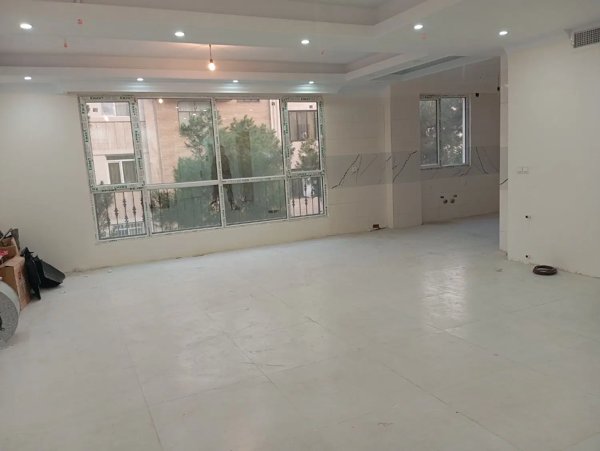 ۱۳۵ متر _ نوساز _  کلا ۷ واحد پارکینگ اصلی
