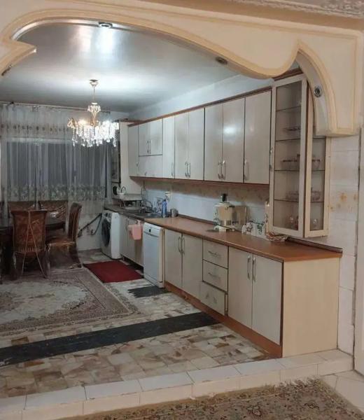 اجاره واحد ۲۳۰ متری تخلیه فوری پارکینگدار