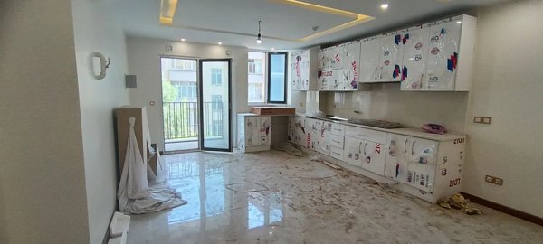 ۷۳ متر دو خواب نوساز کلید نخورده تهران ویلا