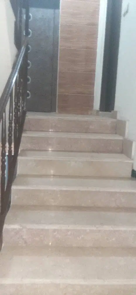 واحد ۷۲ متری در بهترین جای انزلی