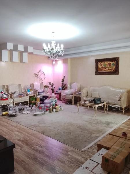 100 متر فول امکانات