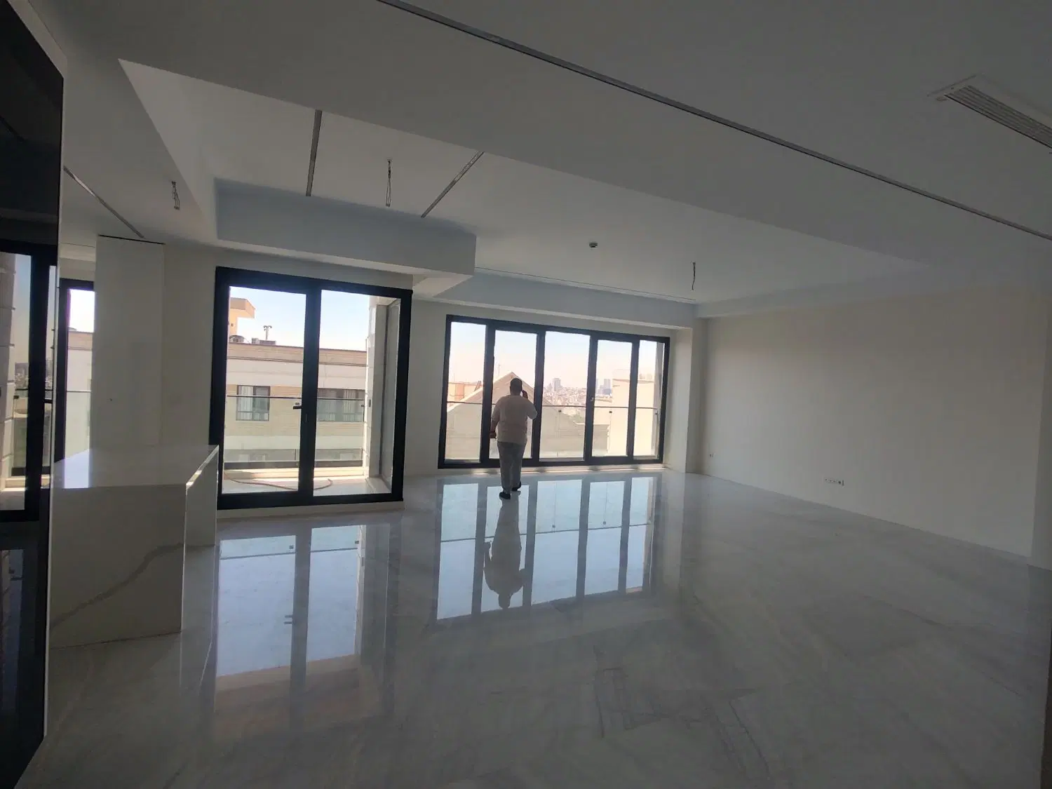 ۱۶۰متر ۳خواب دیباجی جنوبی فول مشاعات