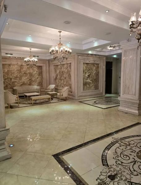 آپارتمان ۲۰۰ متر ۳ خواب نیاوران ۳ پارکینگ سندی
