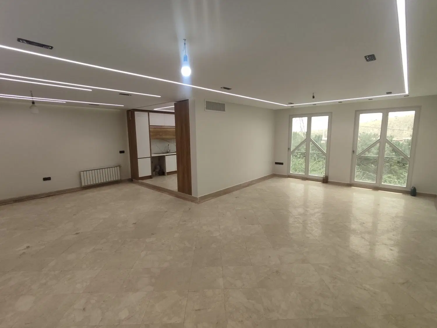 ۱۴۷ متر _ بازسازی شده_ فول امکانات_ میدان لوزی
