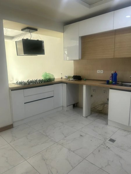 پونک‌ شهرک نفت آپارتمان ۸۵ متری ۲ خوابه