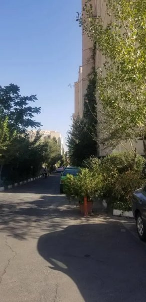 آپارتمان ۱۰۳ متری  بلوار  فردوس غرب