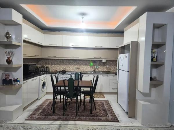 فردوسی،نادری جنوبی ۱۱۰متری۲خواب شیک وتمیز(تخلیه)