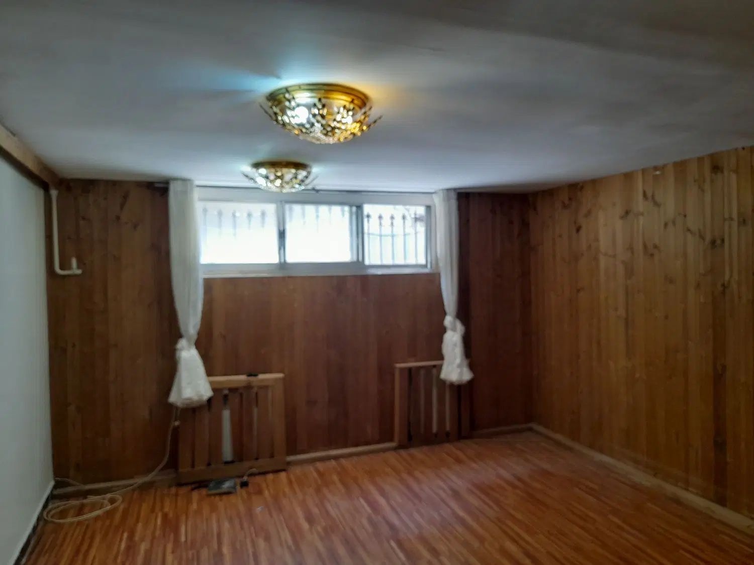۶۰ متر یک خواب جمالزاده شمالی