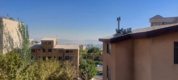 ۱۴۰مترآپارتمان دارای۱۰۰مترقدرالسهم۱۸۰درجه ویو تراس