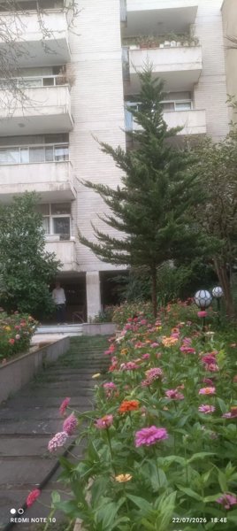 130متر دو خواب در گاندی