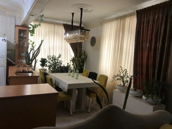 ۵۰ متر یکخوابه فول امکانات روبه افتاب