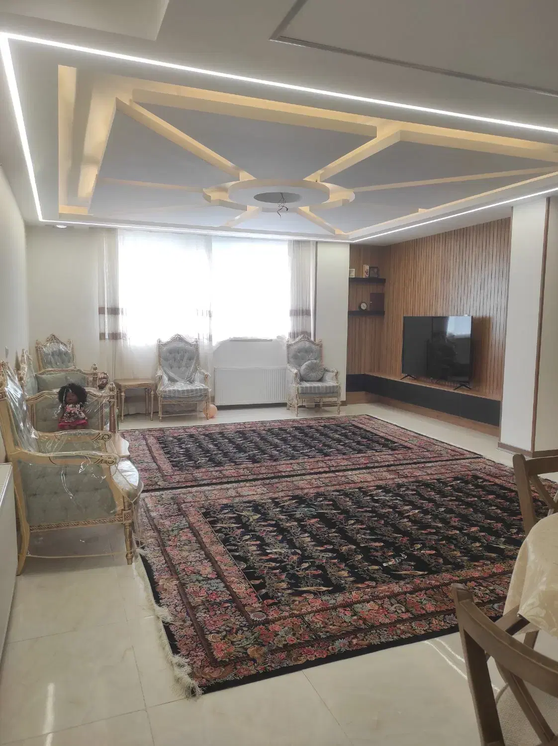آپارتمان دوخوابه 117متری