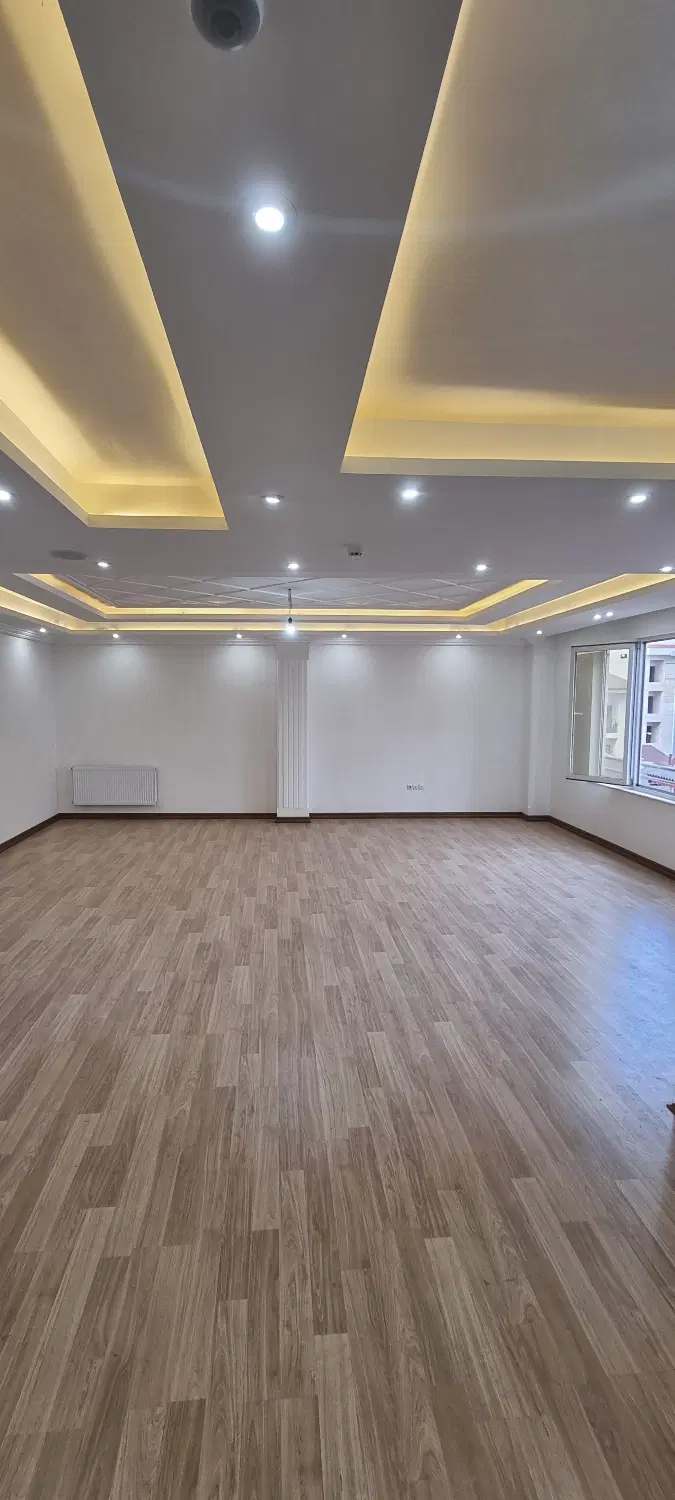 آپارتمان سه خوابه ۱۶۸ متر دو پارکینگ