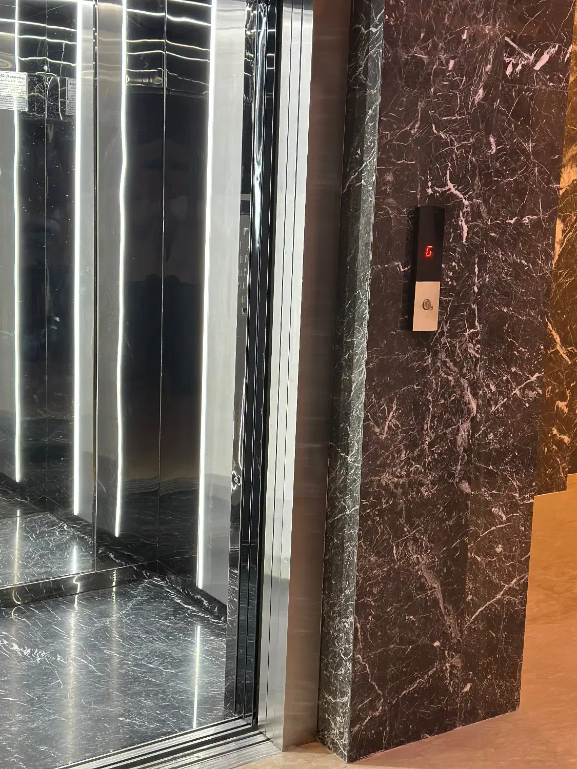 آپارتمان فروشی