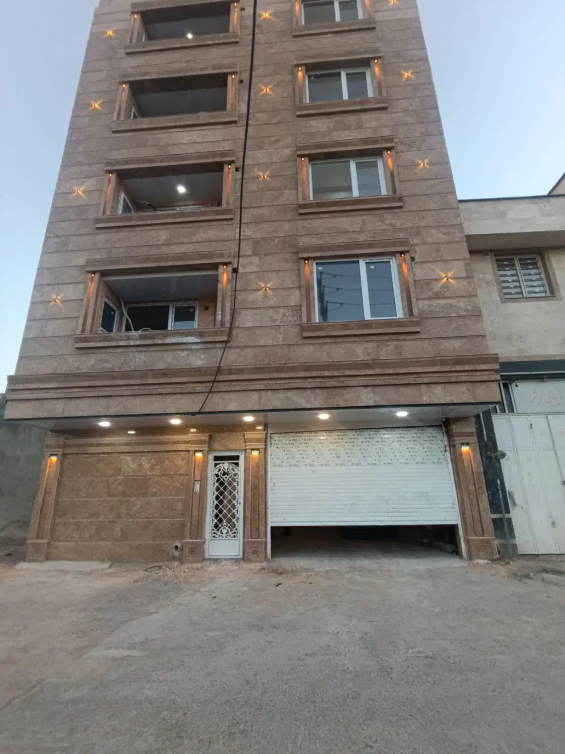 آپارتمان فوق العاده لوکس