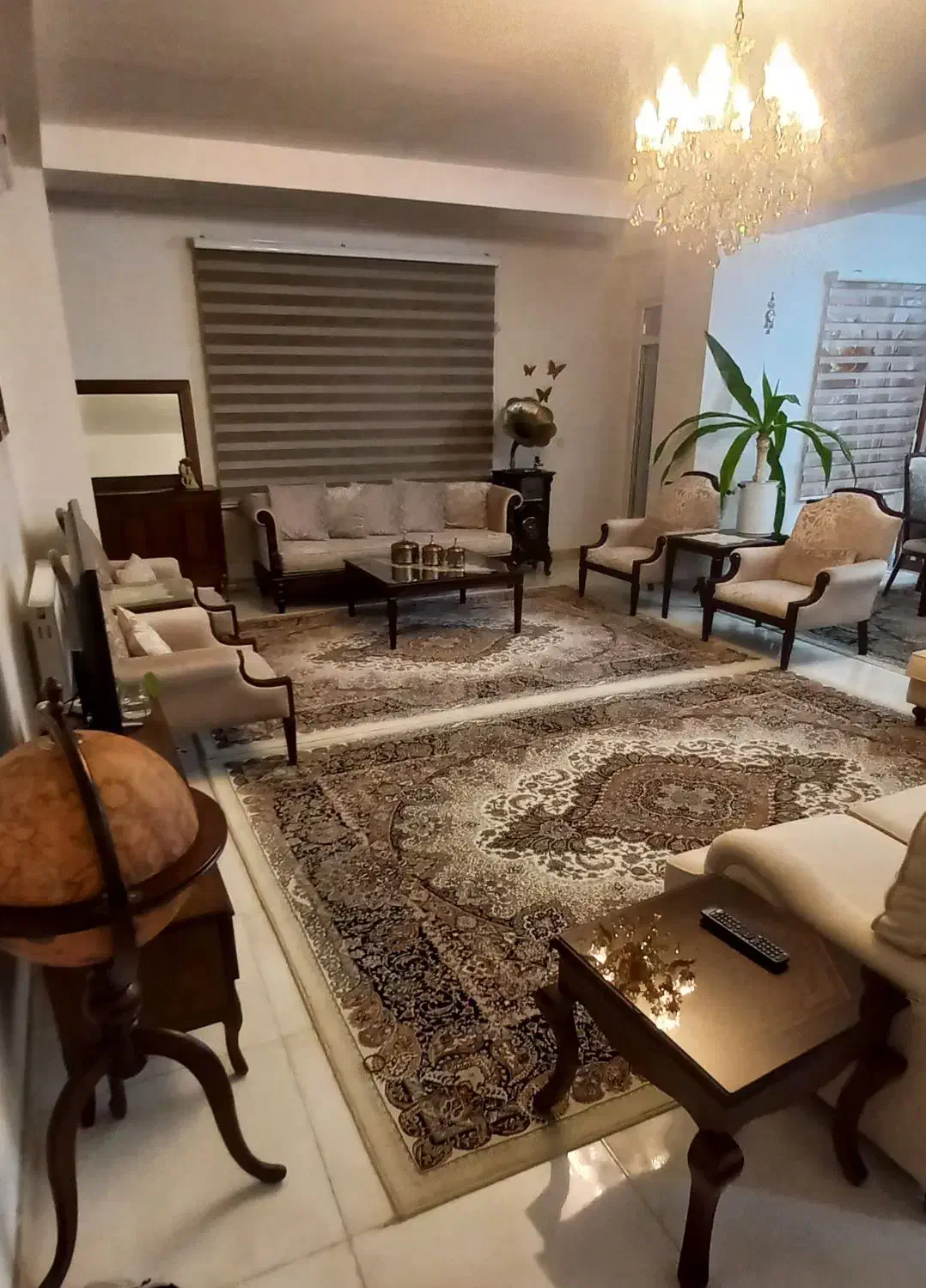 آپارتمان ۱۳۰ متر باغ زمانی