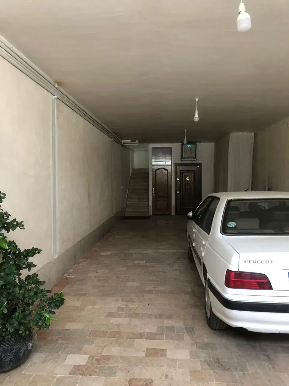 آپارتمان ۱۳۵ متری ۲ خواب عروسک