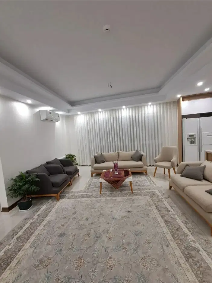 آپارتمان ۱۵۰متری/پارکینگ اختصاصی/معلم نیکمرام