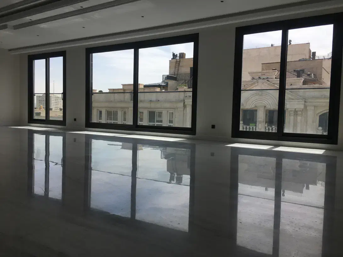 آپارتمان ۳۲۰ متری نوساز سعادت آباد ۵ پارکینگ سندی