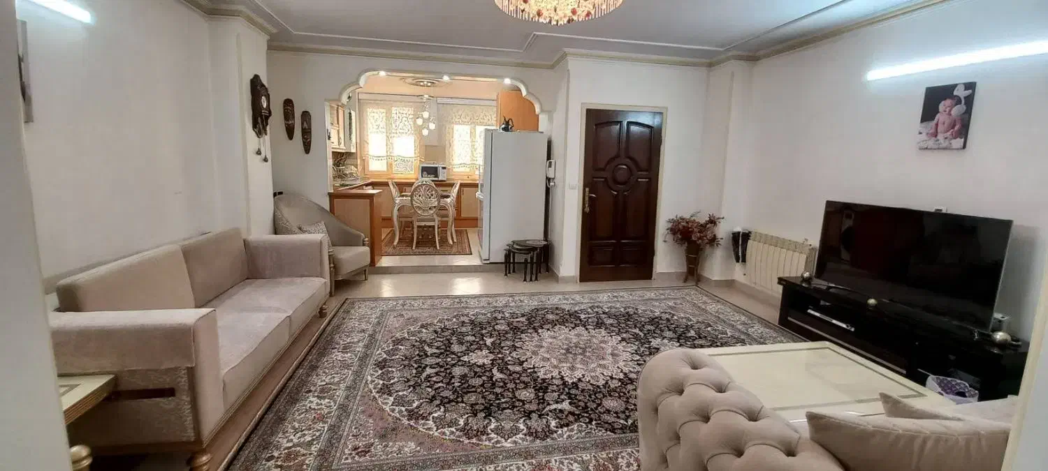 آپارتمان ۷۲متری تک واحدطبقه۲و۴