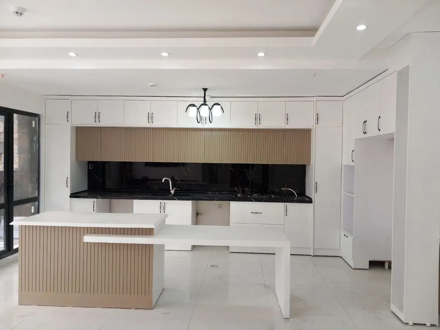 آپارتمان ۹۰متر/تاپ لوکیشن